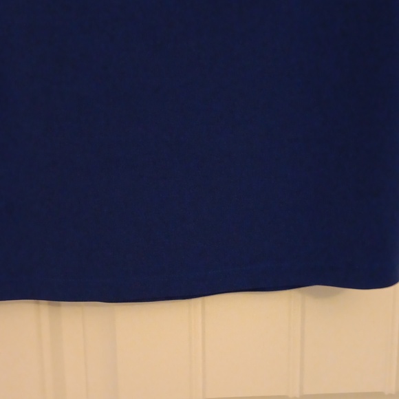 Top - Picture 5 of 6